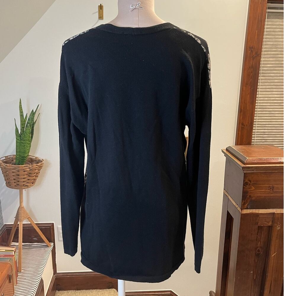 J. Jill Women's Dark Floral Cardigan Sweater Size M Contrasting Back Cottage - Picture 4 of 6